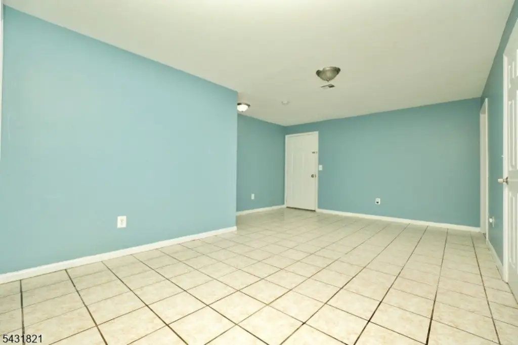 Picture 9