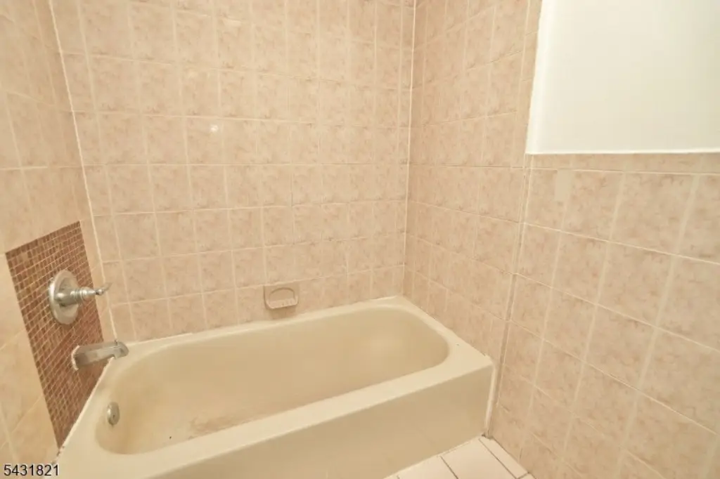 Picture 34