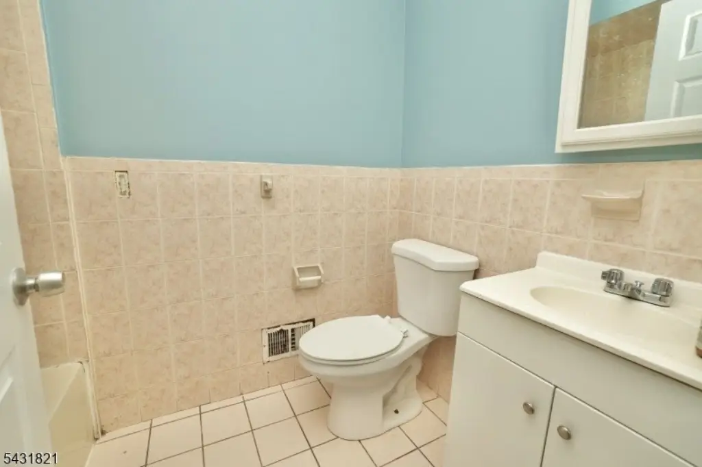 Picture 16