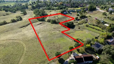 Expansive Land Parcel in Morgan Hill