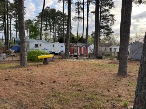 Land in Trails End, Horntown