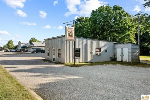 Turn-Key Restaurant and Residential Property