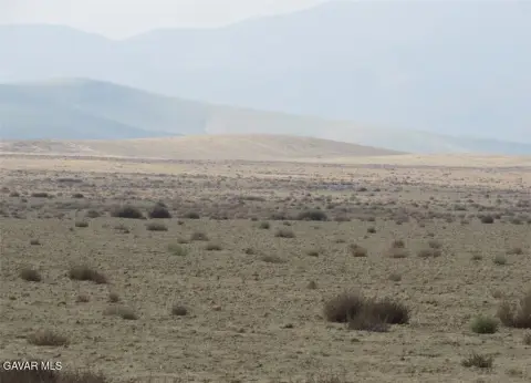 Lost Hills Agricultural Land Parcel