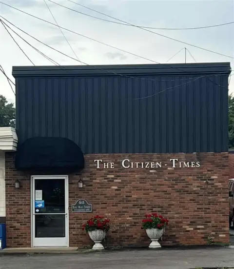 Downtown Scottsville Office Building Opportunity