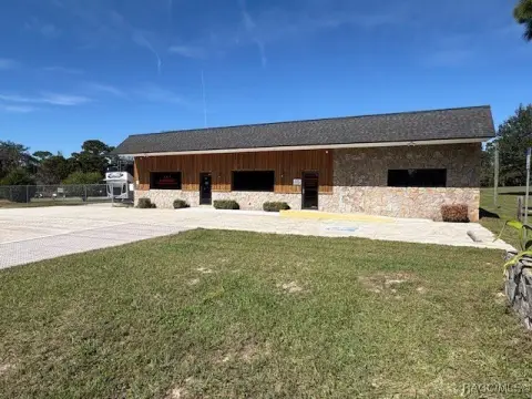 Freestanding Retail Building