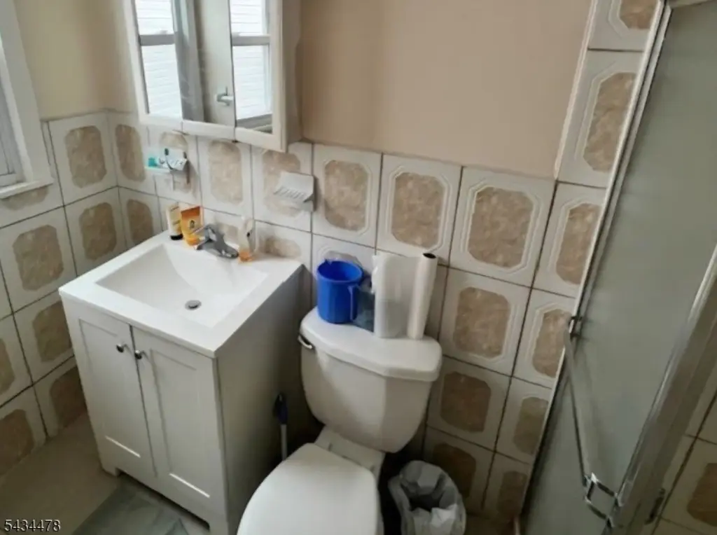 Picture 10