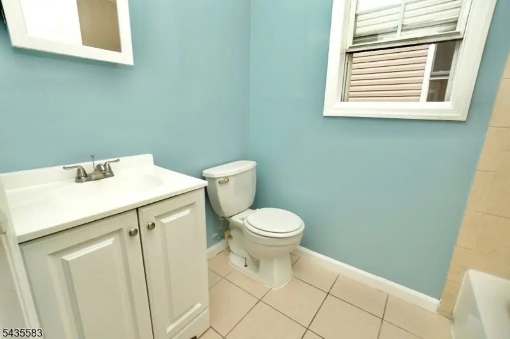 Picture 28