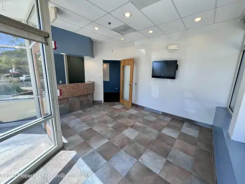 Glenwood Springs Commercial Space For Lease