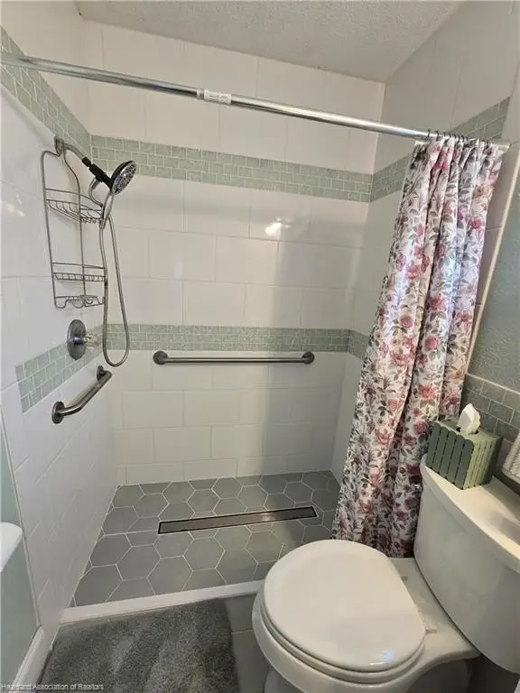 Picture 15
