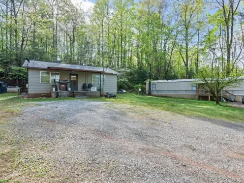 Income-Generating Multi-Home Property