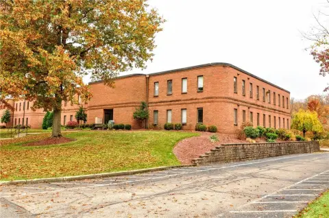 Modern Office Space For Lease