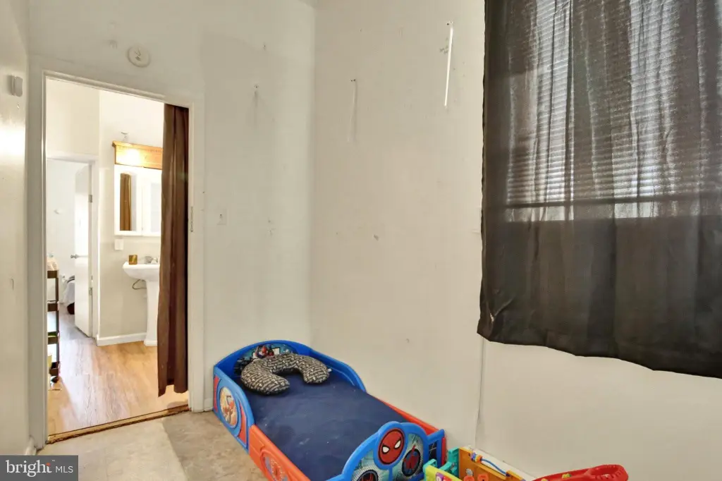 Picture 24