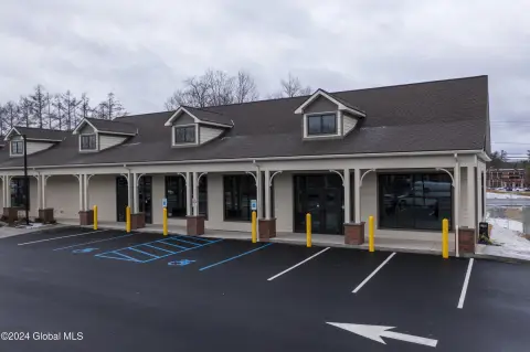 New Retail Space in Ballston