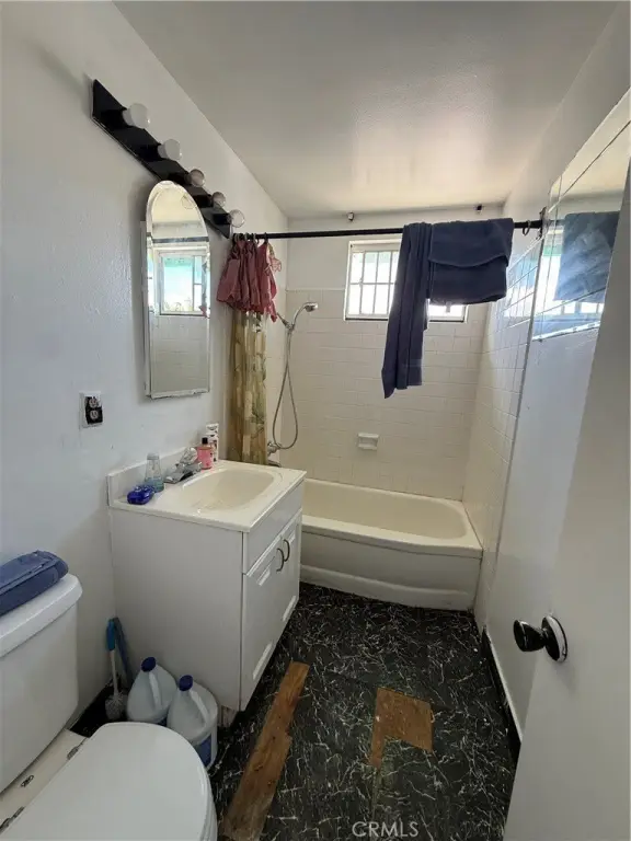 Picture 26