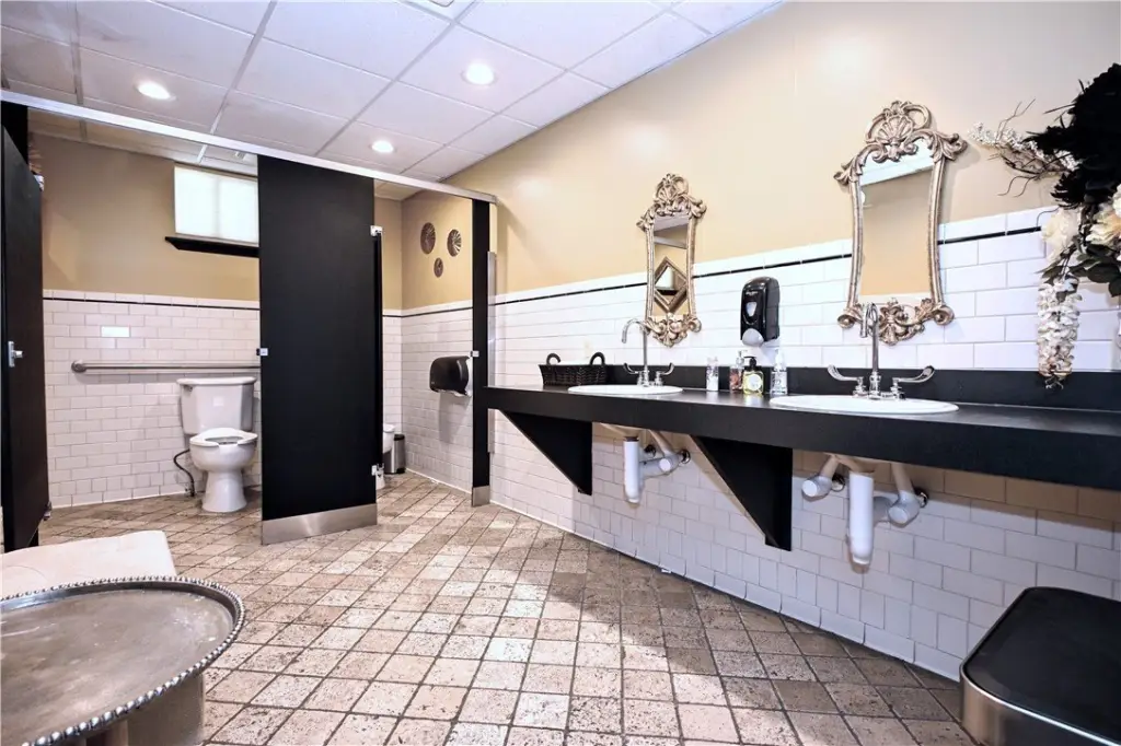 Picture 30