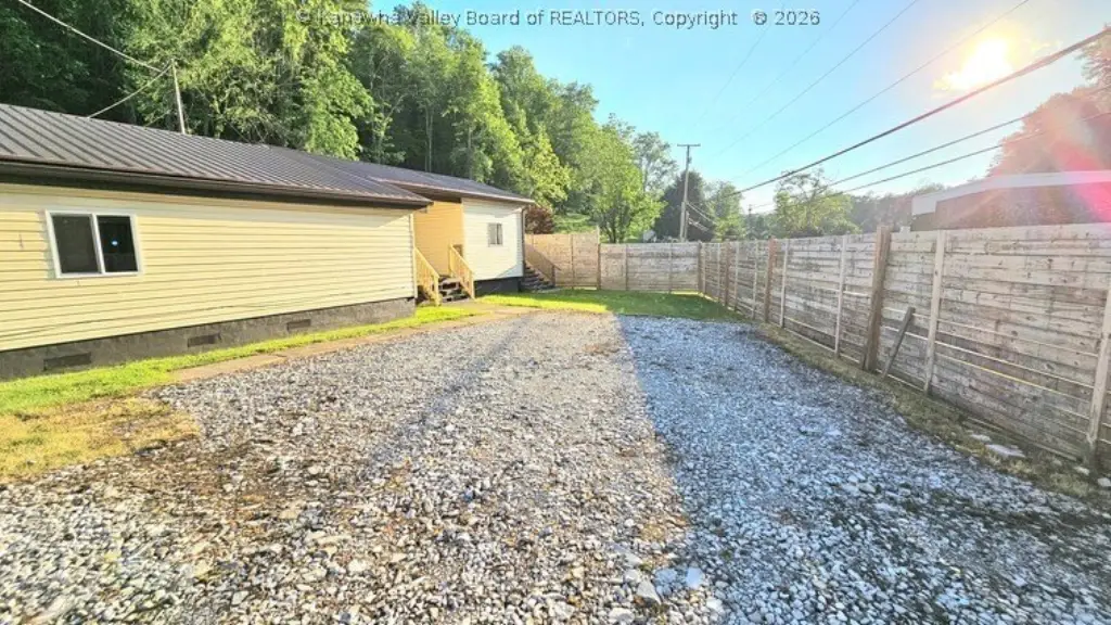 Picture 3