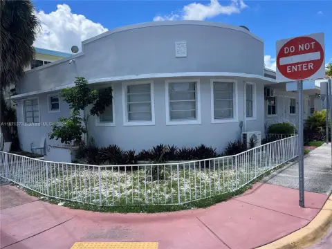 Miami Beach Multifamily Renovated Apartments