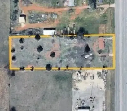 Highway-Fronted Commercial Land