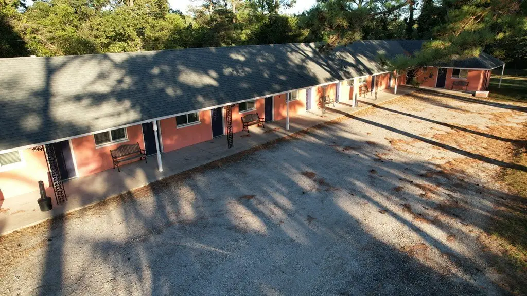Picture 4