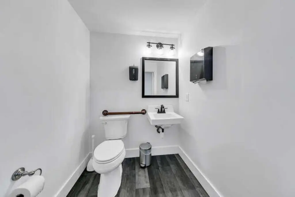 Picture 9