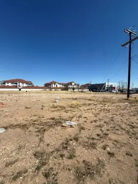 Commercial Land with Municipal Utilities