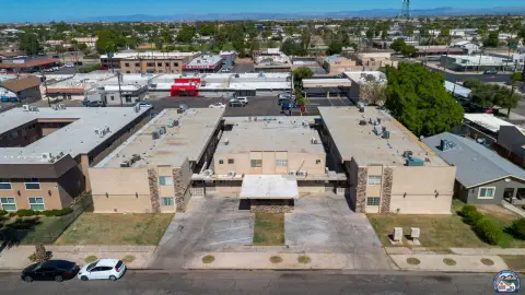 21-Unit Courtyard Apartment Community