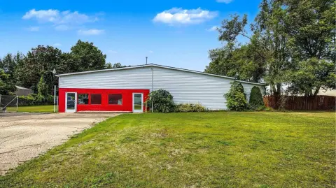 Fenced Flex Industrial Property