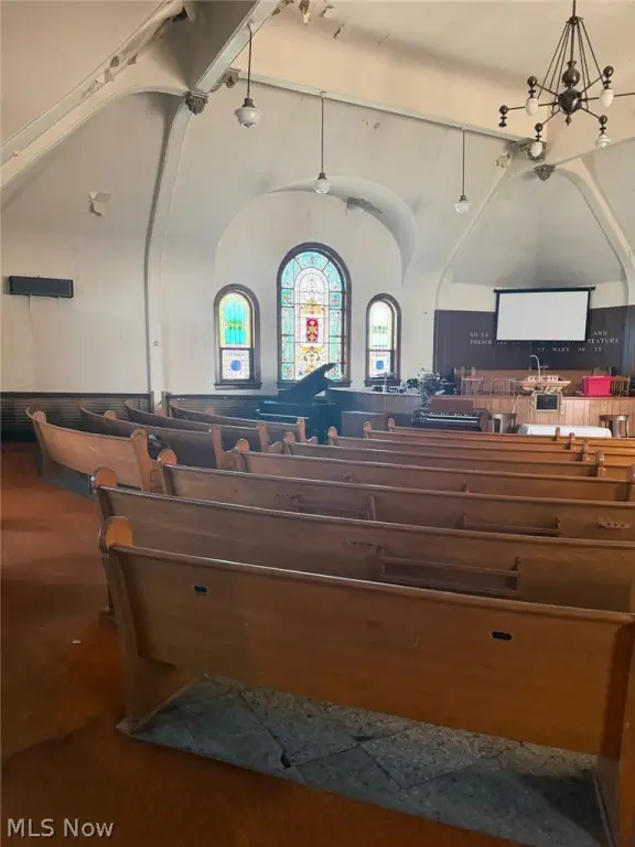 Picture 19