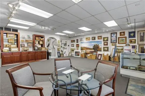 Unique Commercial Space For Sale