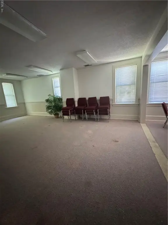 Picture 37