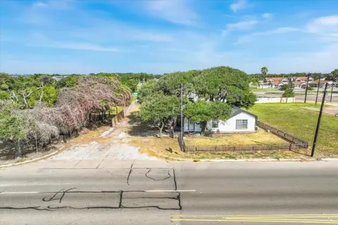 Aransas Pass Coastal Business Property