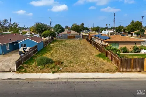 Development Opportunity in Bakersfield, CA