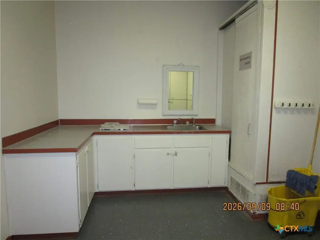 Picture 16