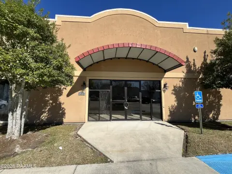 Retail Showroom with Office Space