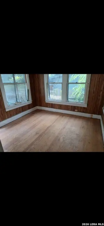 Picture 10