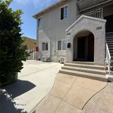 Quadplex with Private Backyard