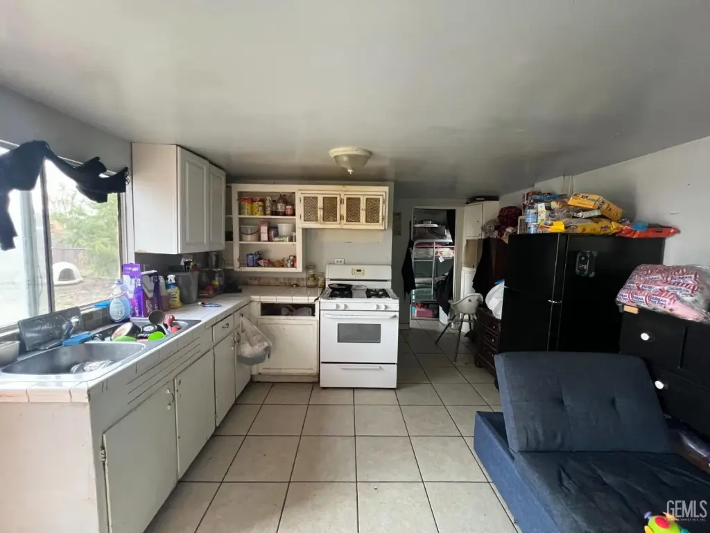Picture 12