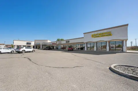 Retail Center in Cadillac, MI