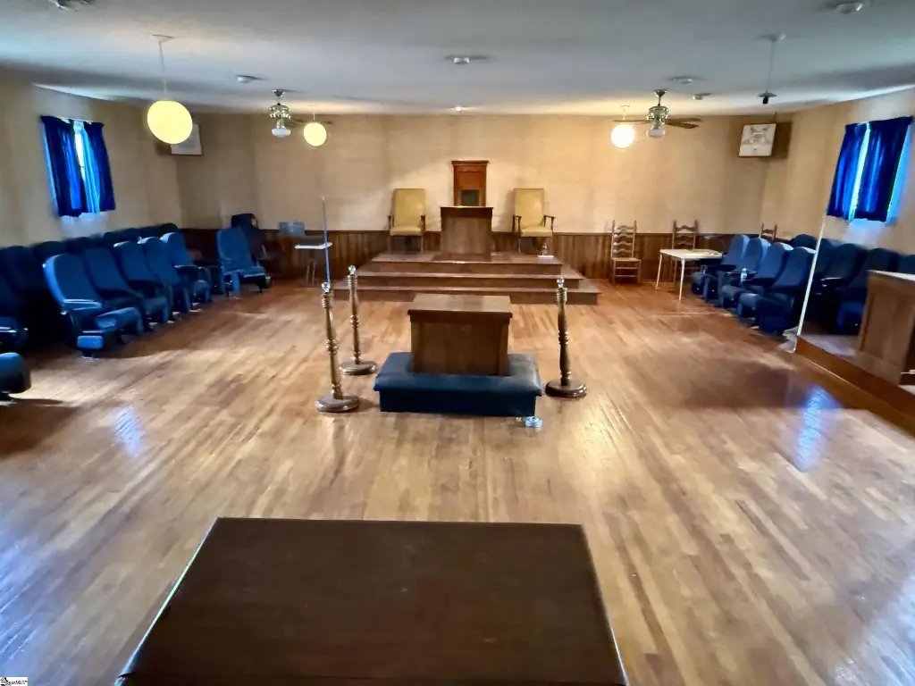 Picture 16