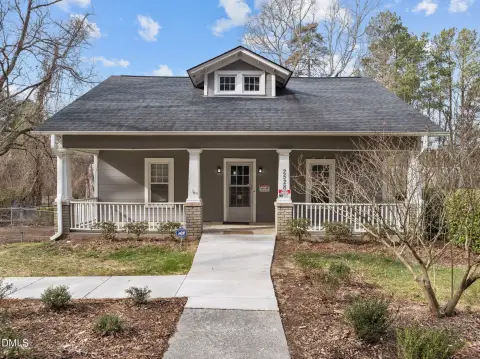 Durham Flex Space with Land