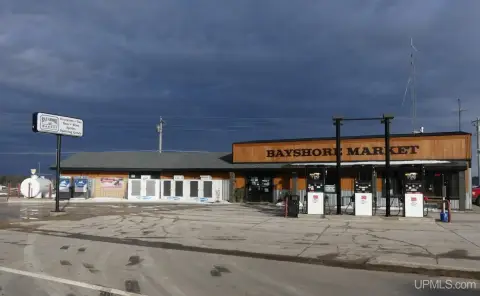 Grand Marais Commercial Business Opportunity