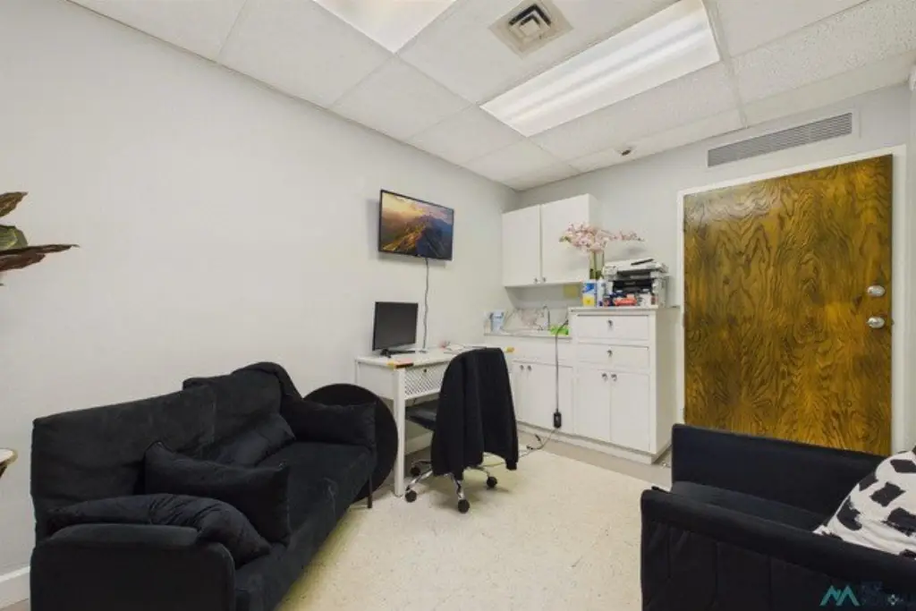 Picture 13