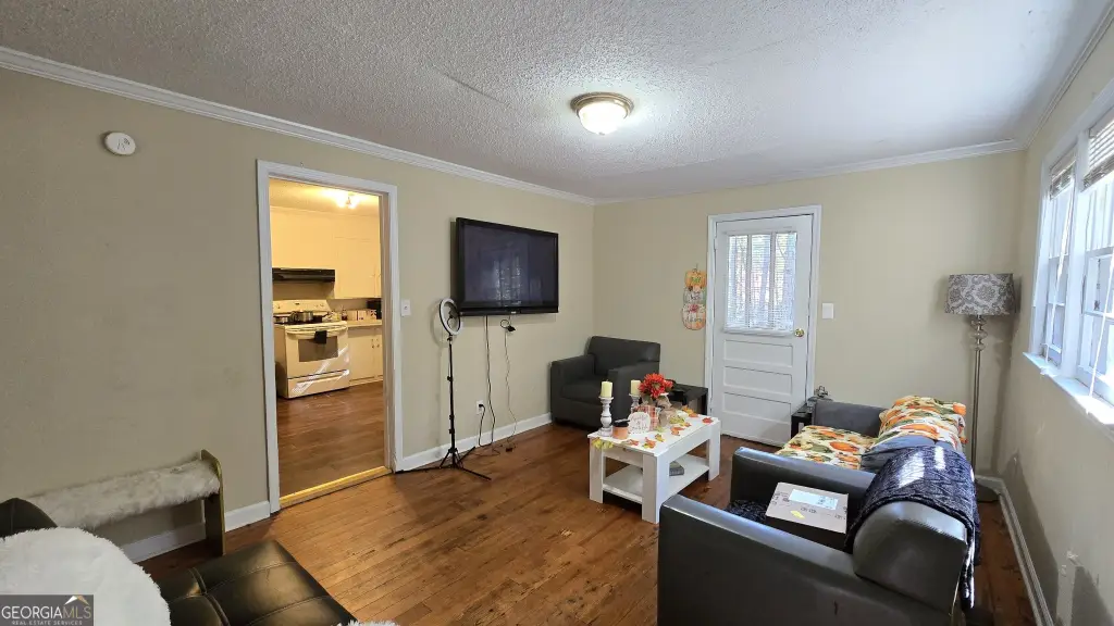 Picture 6