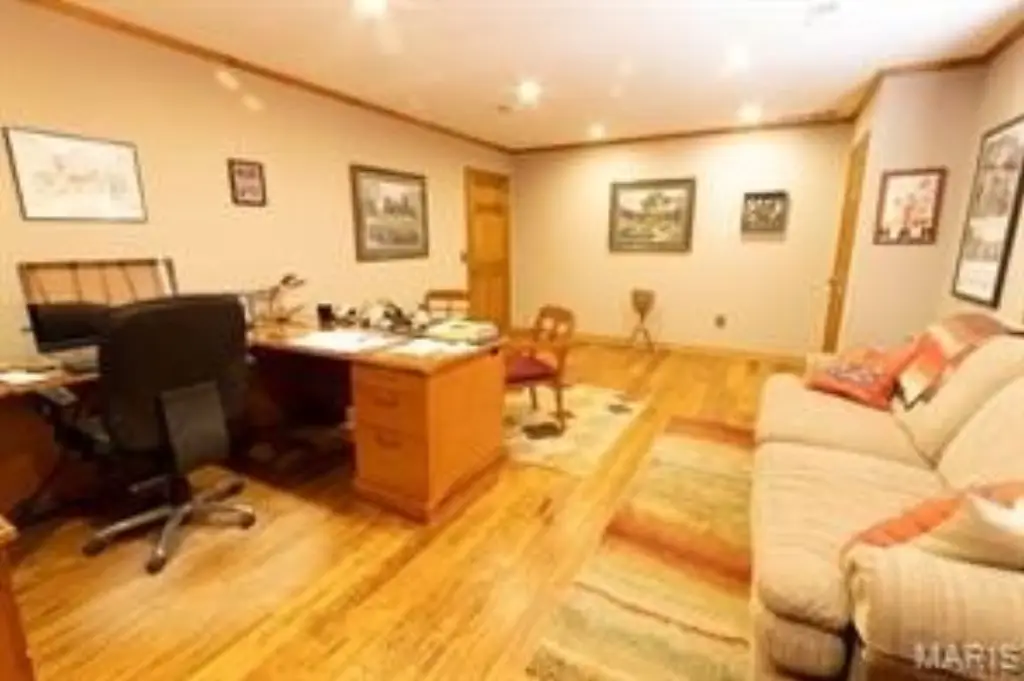 Picture 9