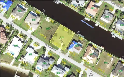 Gulf-Access Waterfront Residential Lot