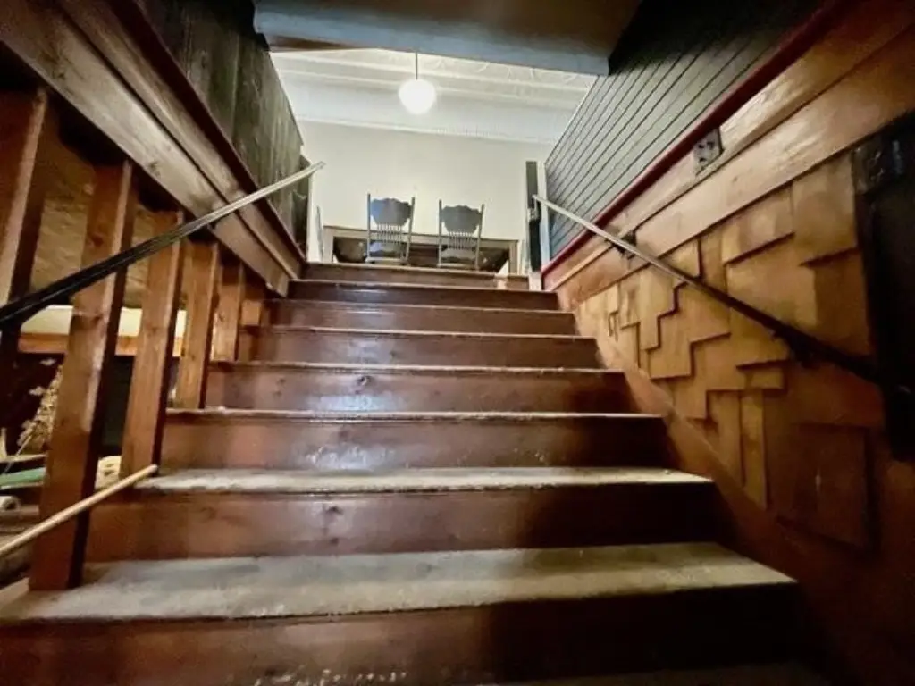 Picture 10