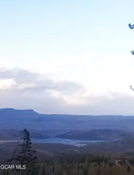 Hunting Land with Live Water