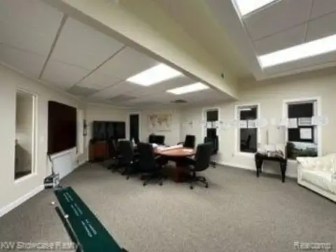 Office Space in White Lake