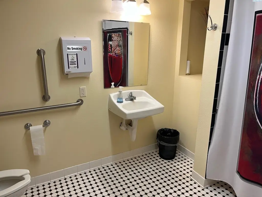 Picture 9