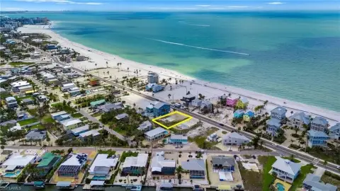 Prime Fort Myers Beach Land